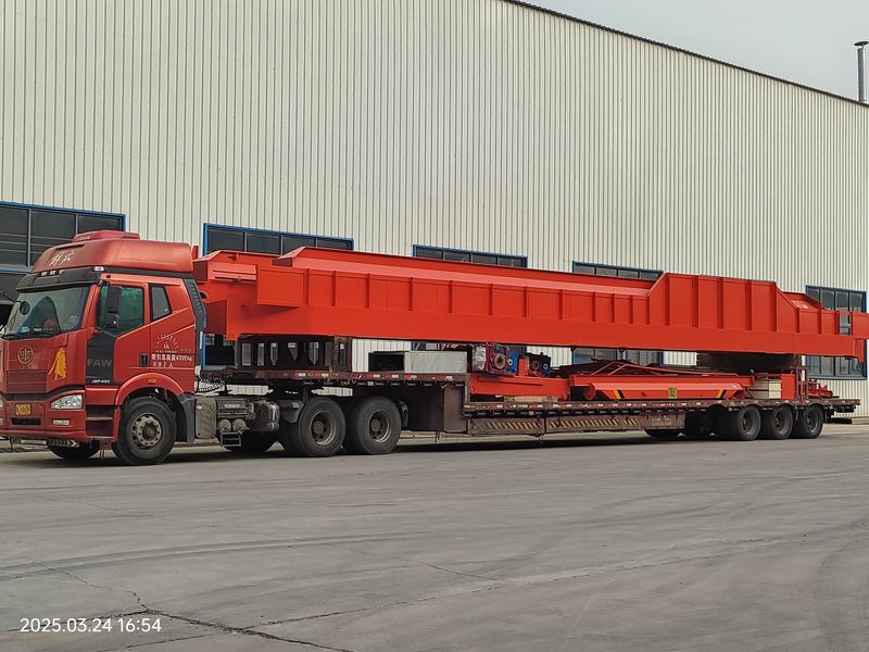 通用橋式起重機 QDXX32/5t—19.5m 電動單梁橋式起重機 2臺 LD10t—16.5m 制作完成，發(fā)往河北石家莊交付客戶使用。