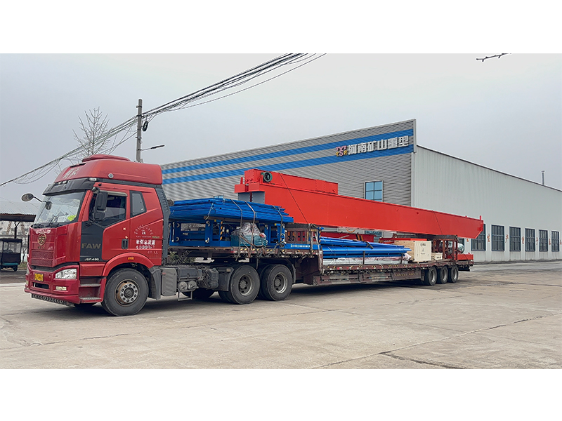 葫蘆雙 LH25/10t-19.5m  制作完成 裝車(chē)發(fā)出